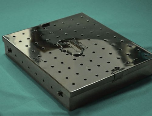 Perforated Autoclavable Sterilization SS Box With Lid Clip Lock Type